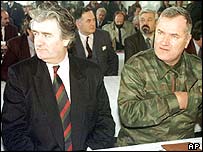 Radovan Karadzic (l) and Ratko Mladic (r)