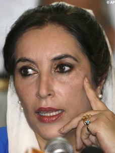 Benazir Bhutto: 'People are planning to murder me'